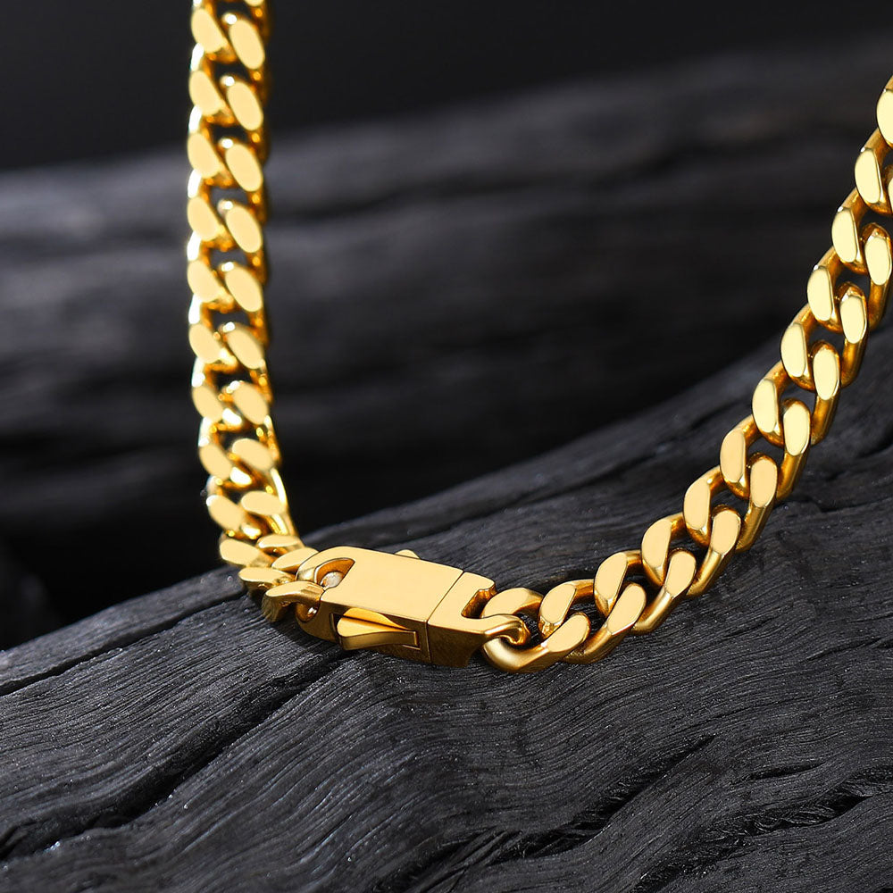 5mm Miami Cuban link 2 chain set with secure lobster clasp detail