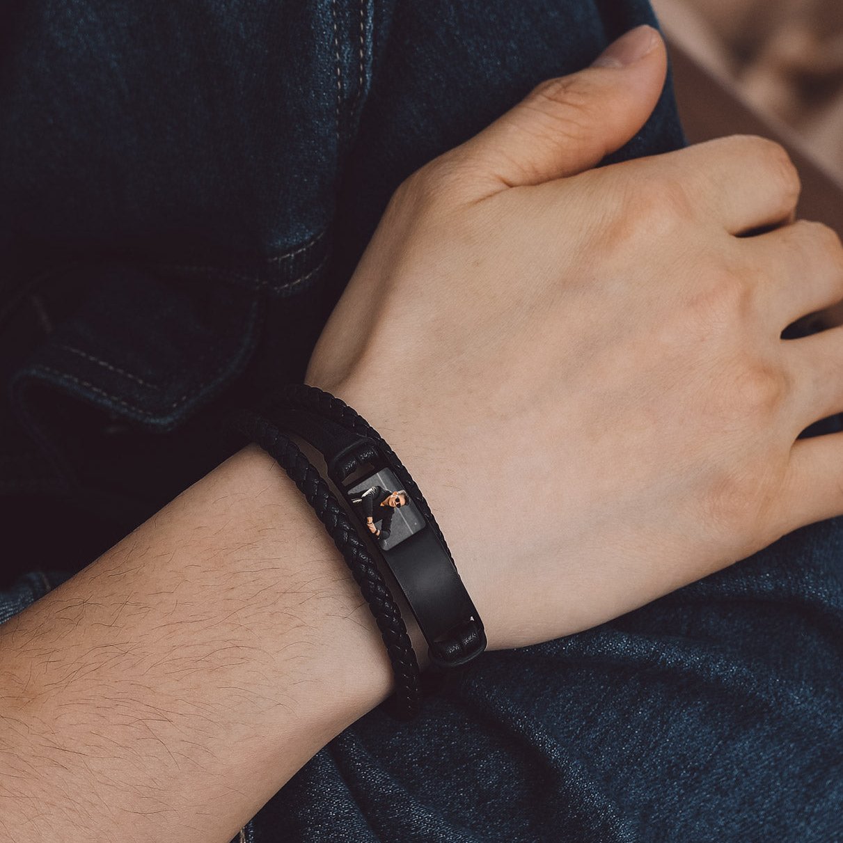 Personalized picture leather bracelet for men on wrist