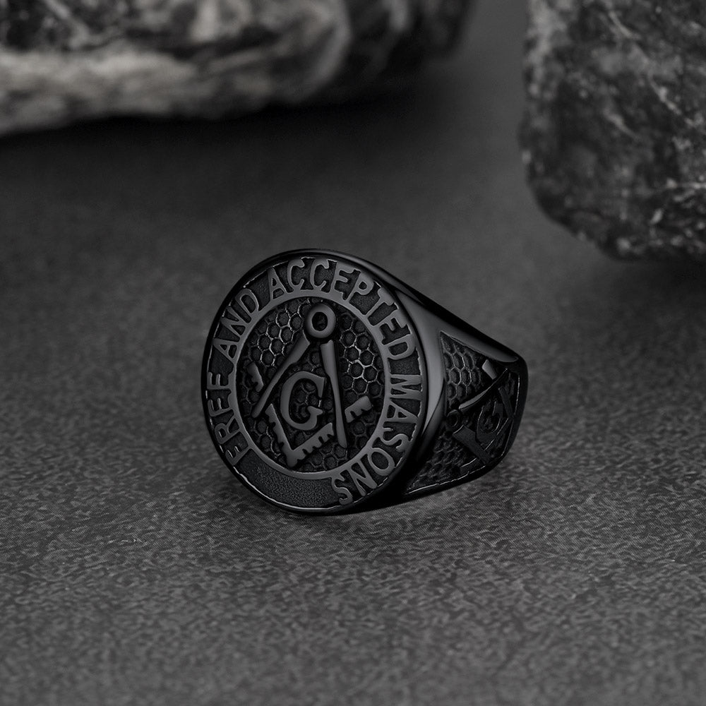 FaithHeart Masonic Round Shape Stainless Steel Mens Signet Ring FaithHeart