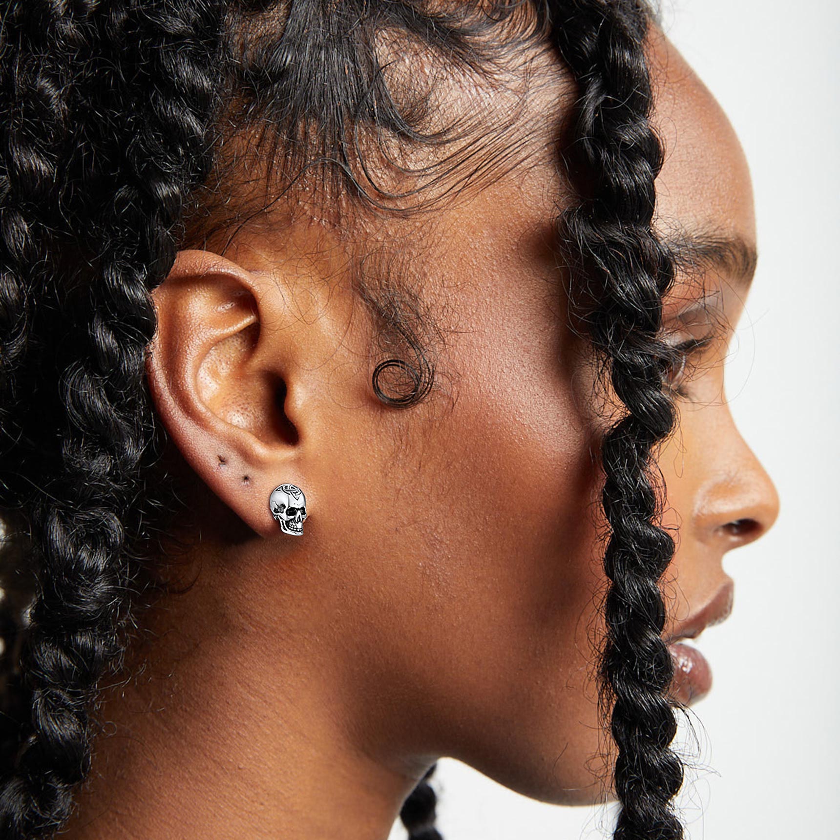 FaithHeart Celtic Skull Stud Earrings For Men FaithHeart
