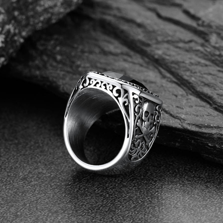 FaithHeart Black Onyx Stone Signet Ring with Skull for Men FaithHeart