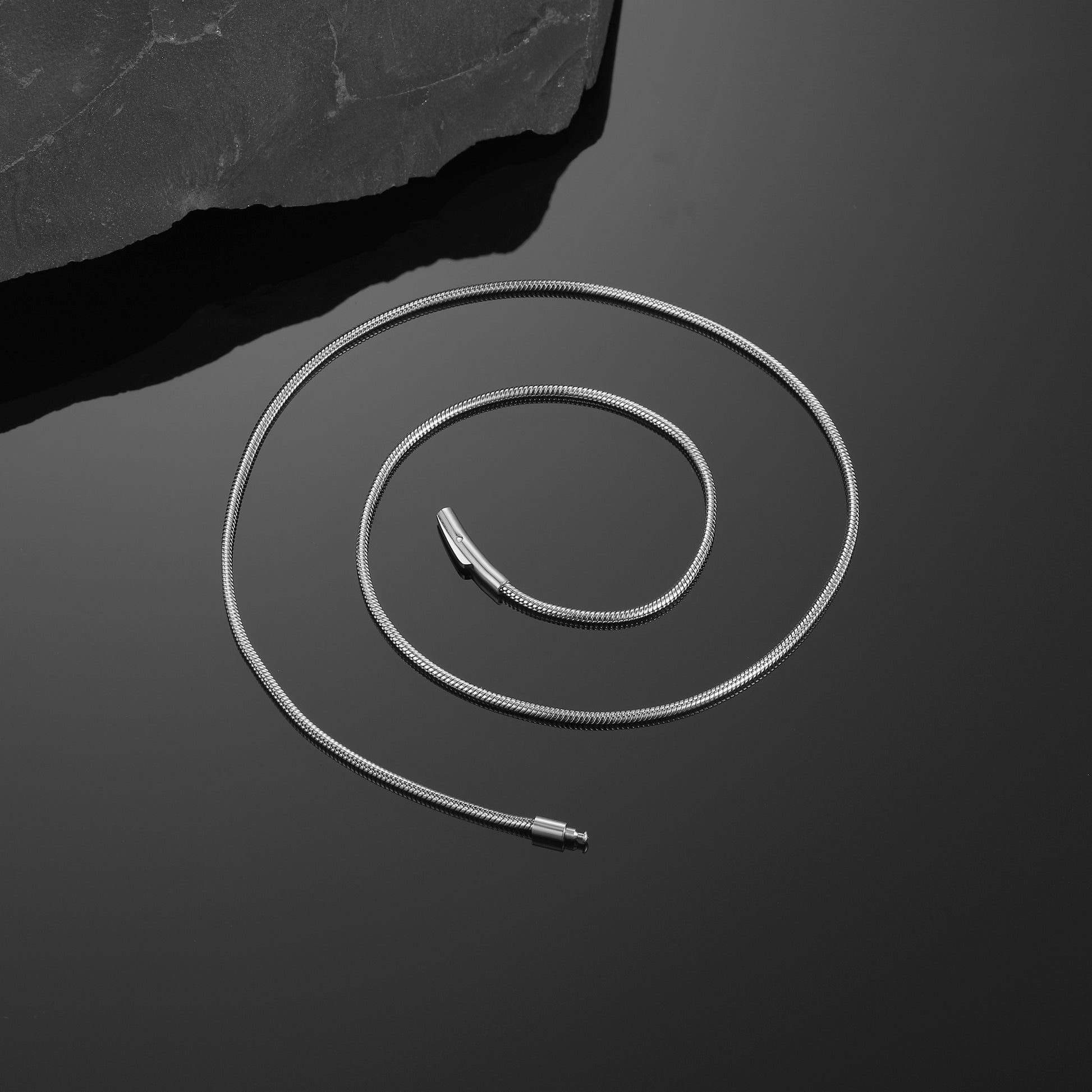 Thin Snake Chain Necklace for Men Women 2mm