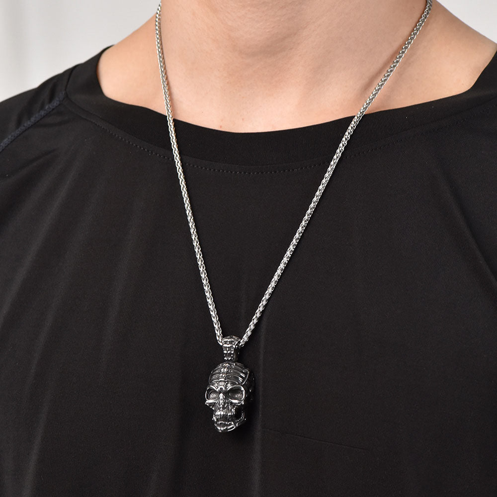 FaithHeart Vintage Alien Skull Pendant Necklace Stainless Steel Gothic Jewelry FaithHeart