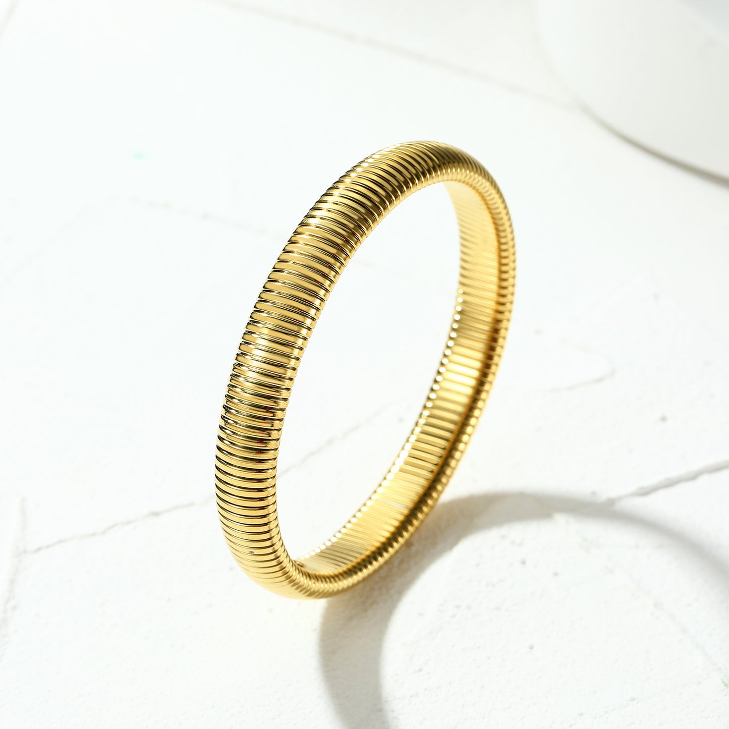 Minimalist style stainless steel stretch chain bangle bracelet for everyday wear