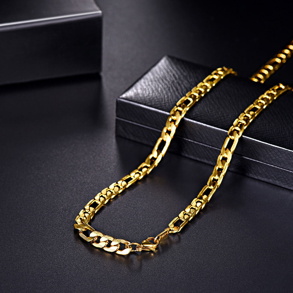 Figaro chain necklace in gold