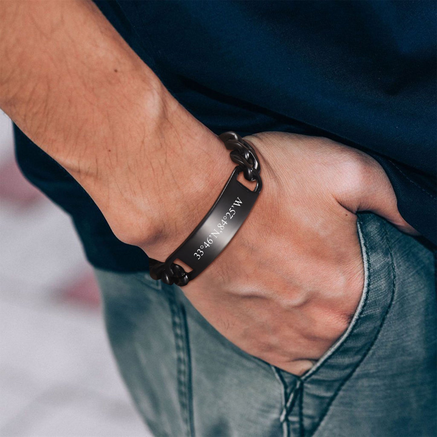 Custom engraved Cuban link bracelet for men. Stainless steel bracelet with a nameplate.