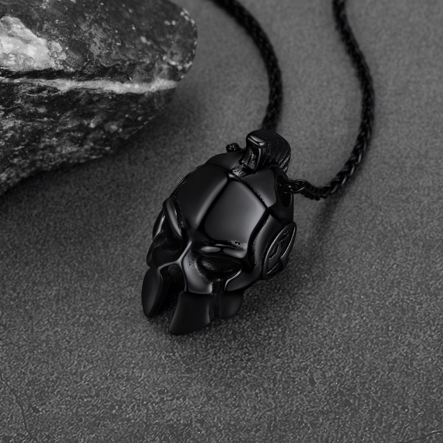 FaithHeart Spartan Helmet Pendant Necklace Greece Jewelry for Men FaithHeart