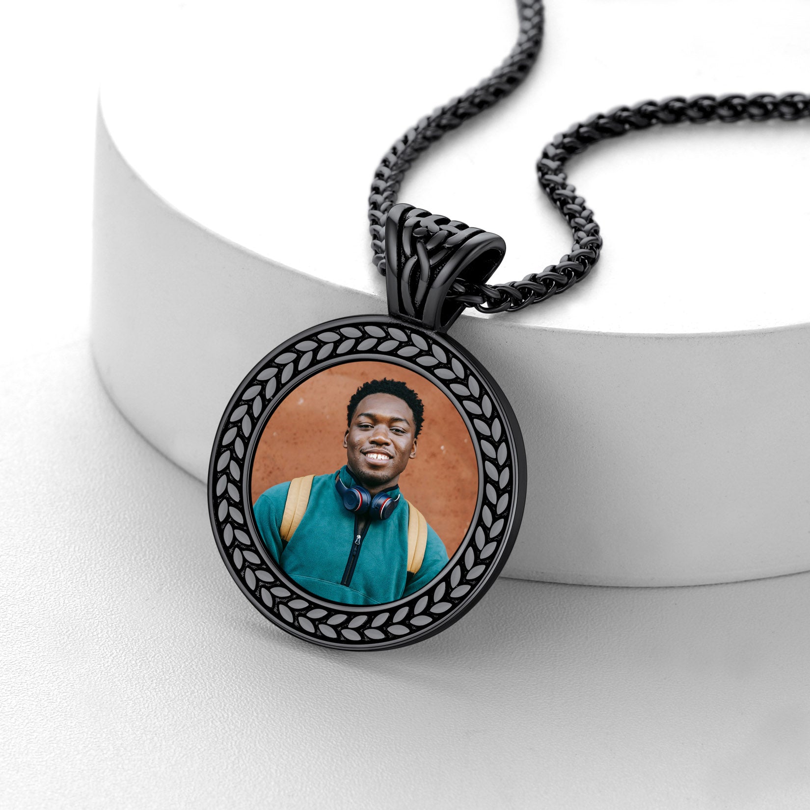 Black stainless steel personalized photo pendant necklace