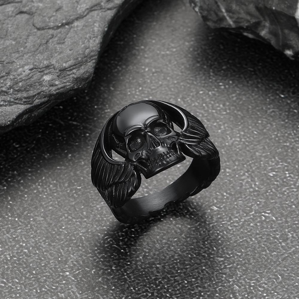 Faithheart Gothic Cool Wings Skull Rings for Men