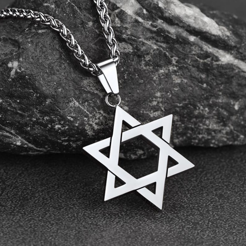 FaithHeart Jewish Star of David Necklace for Men FaithHeart