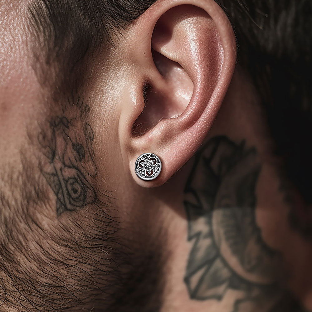 FaithHeart Round Irish Celtic Knot Stud Earrings For Men FaithHeart