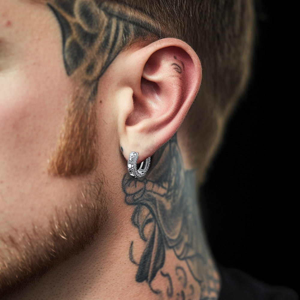 Gothic Skull Huggie Hoop Earrings For Men Women