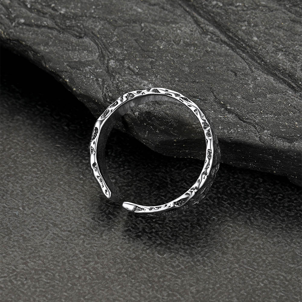 Bold punk retro cracked texture adjustable ring for men