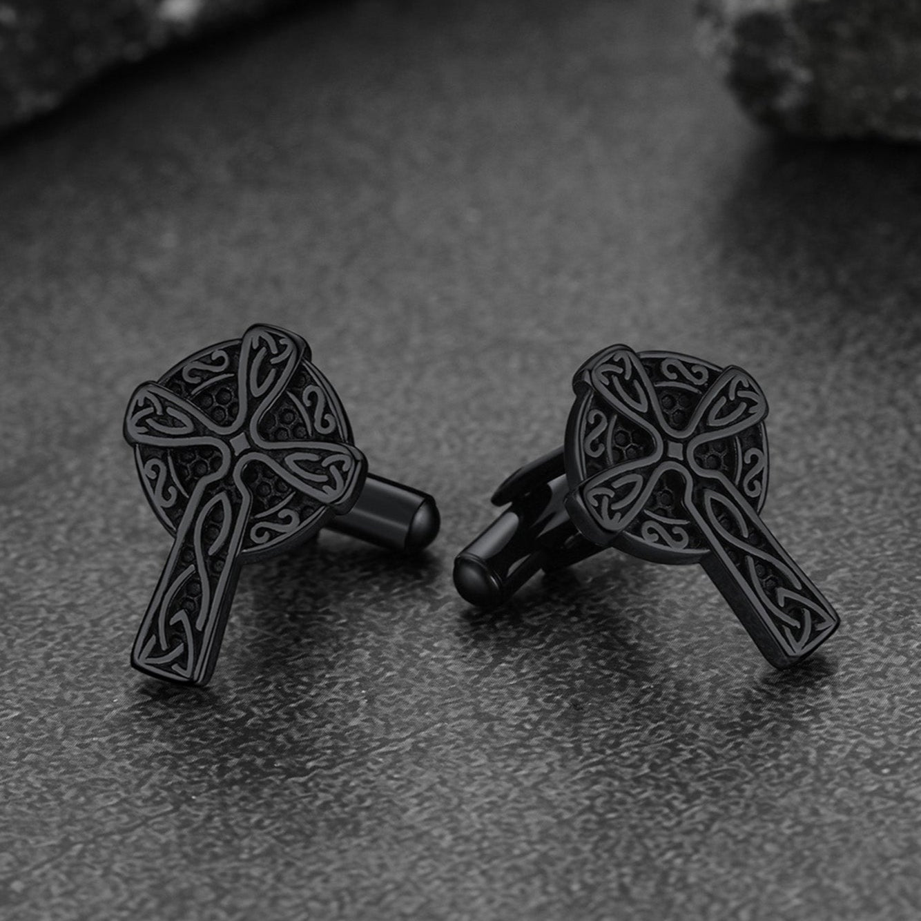 Stainless steel Celtic cross cufflinks, detail view