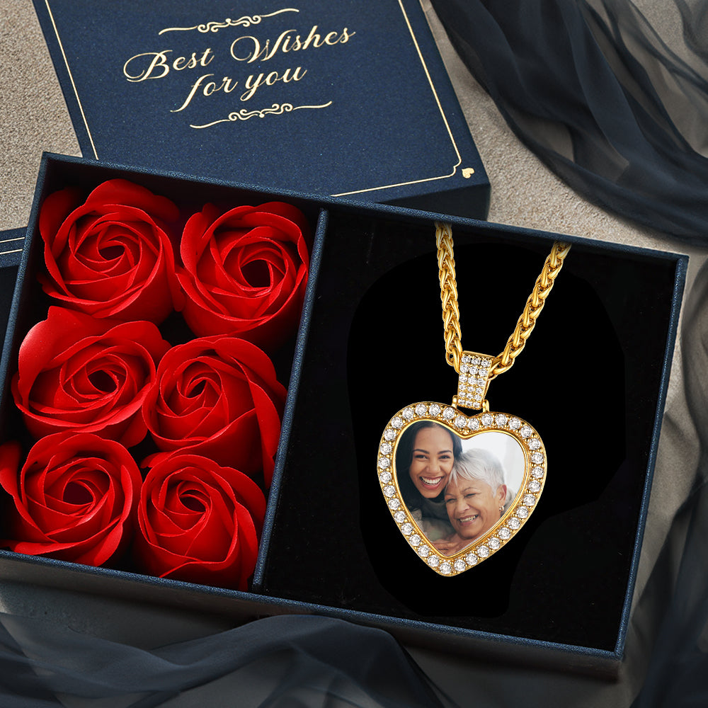 Personalized Heart Photo Necklace Gift Set