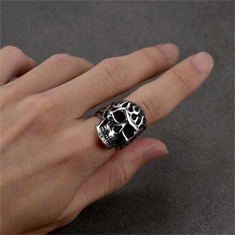 FaithHeart Gothic Fire Flaming Skull Ring For Men FaithHeart