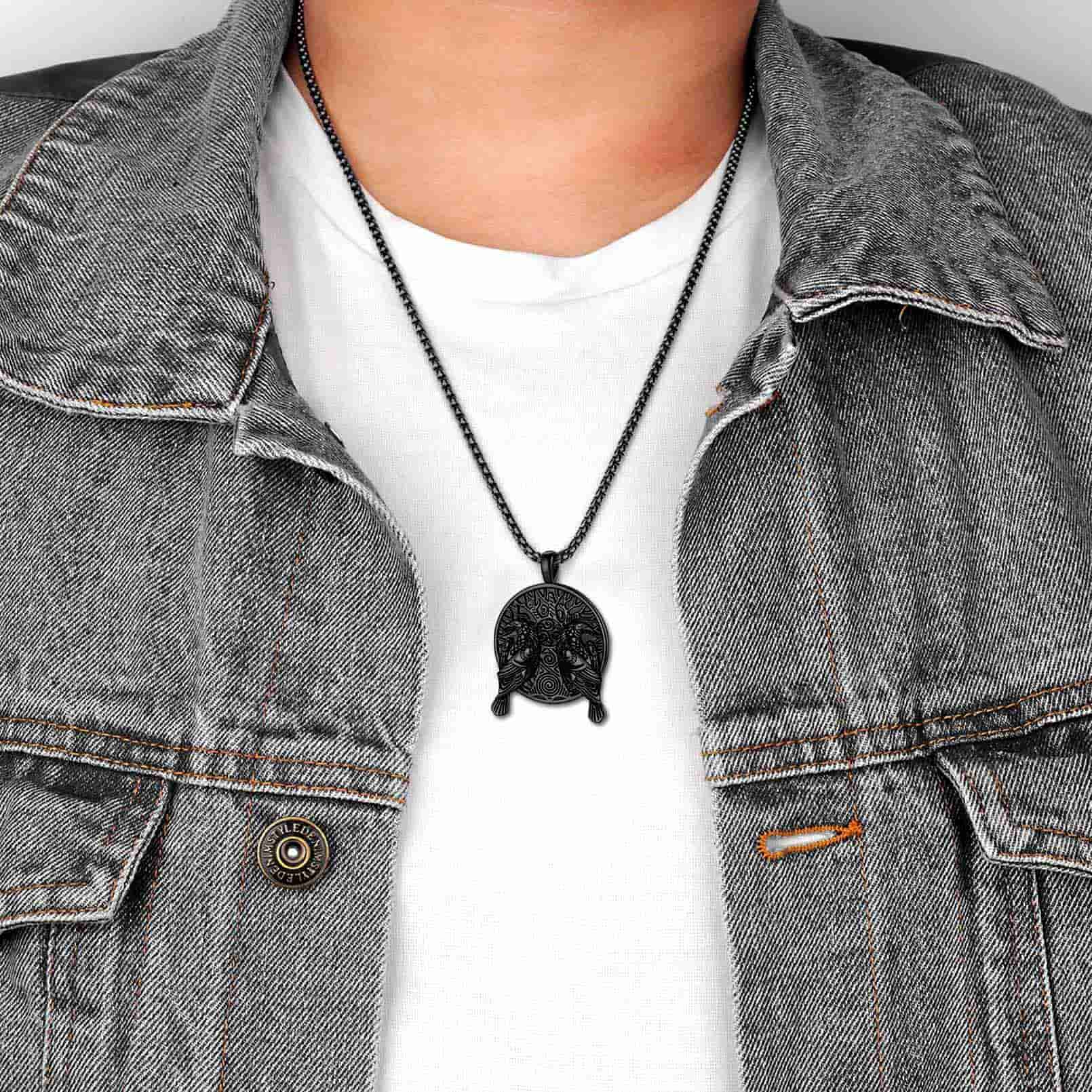 FaithHeart Viking Huginn And Muninn Ravens Coin Necklace For Men FaithHeart
