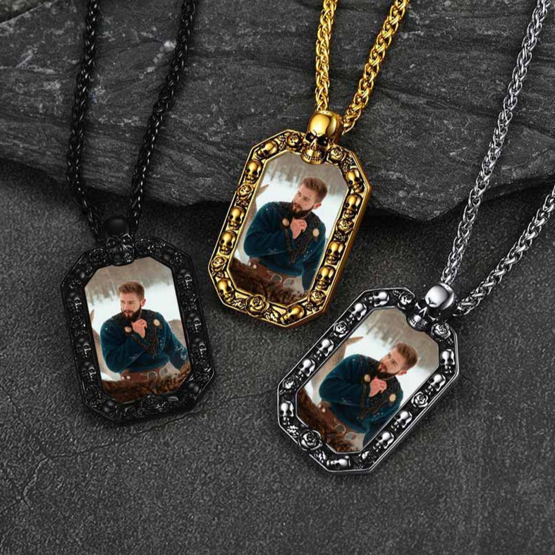 FaithHeart Custom Picture Dog Tag Necklace Skull Pendant for Men FaithHeart