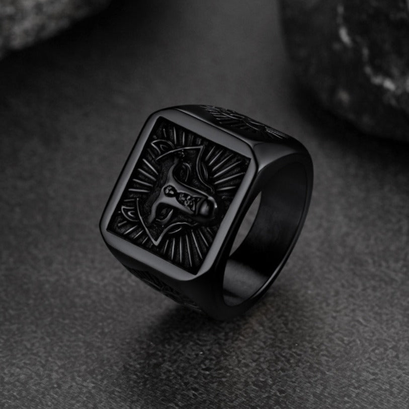 FaithHeart Norse Viking Wolf Signet Ring Stainless Steel FaithHeart