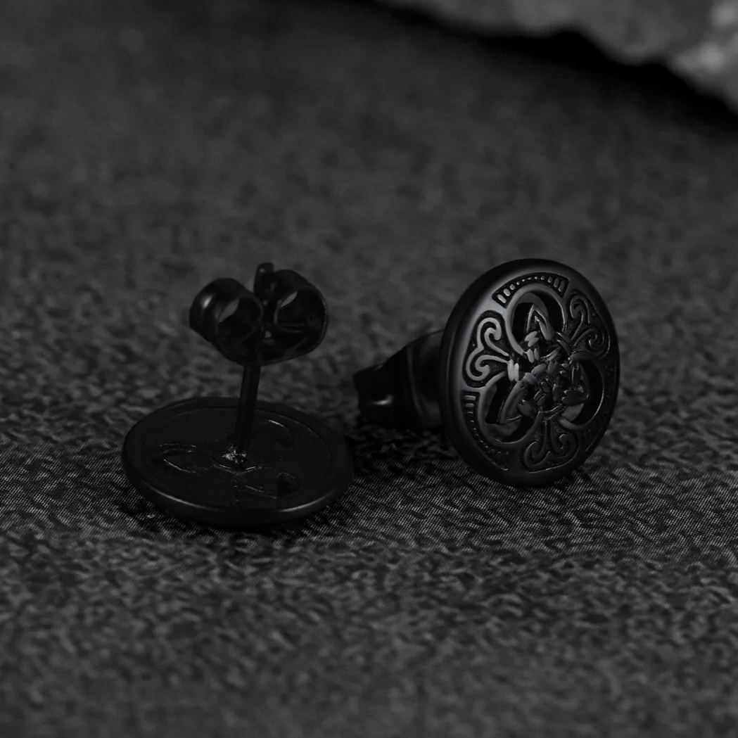 FaithHeart Round Irish Celtic Knot Stud Earrings For Men FaithHeart