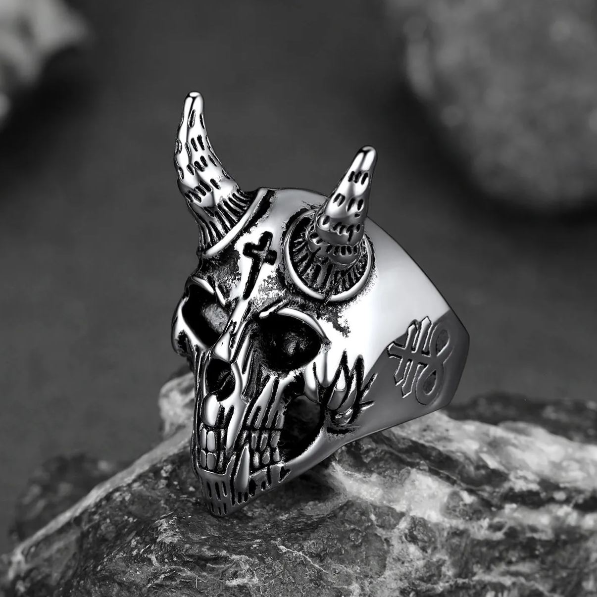 FaithHeart Satanic Baphomet Goat Skull Head Ring for Men FaithHeart