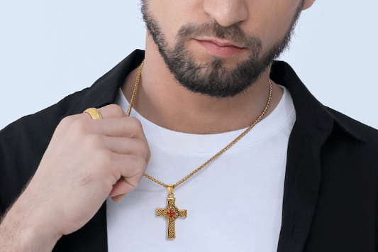 How Religious Jewelry Reflects Identity and Fosters a Sense of Belonging