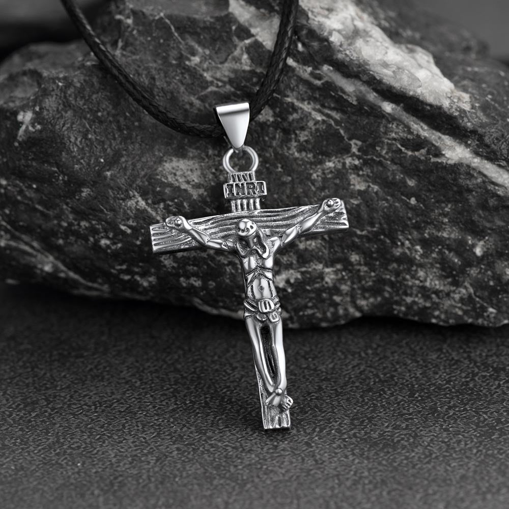 FaithHeart Sterling Silver Crucifix Necklace Jesus Cross Pendant FaithHeart