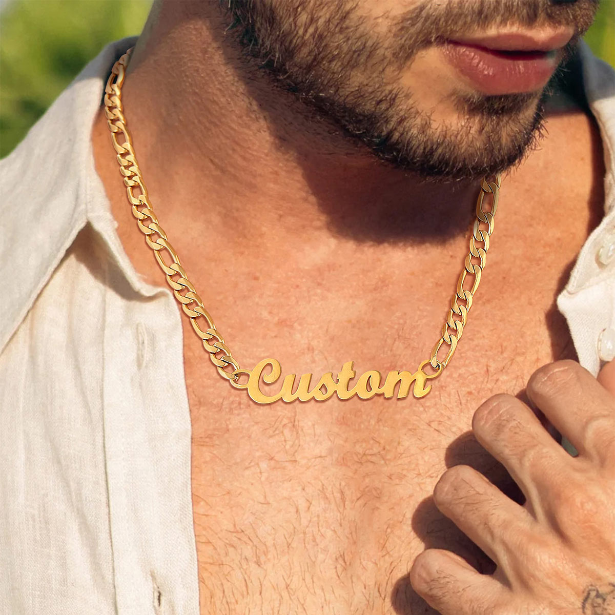 Men Wearing Personalized Nameplate Figaro Chain Necklace