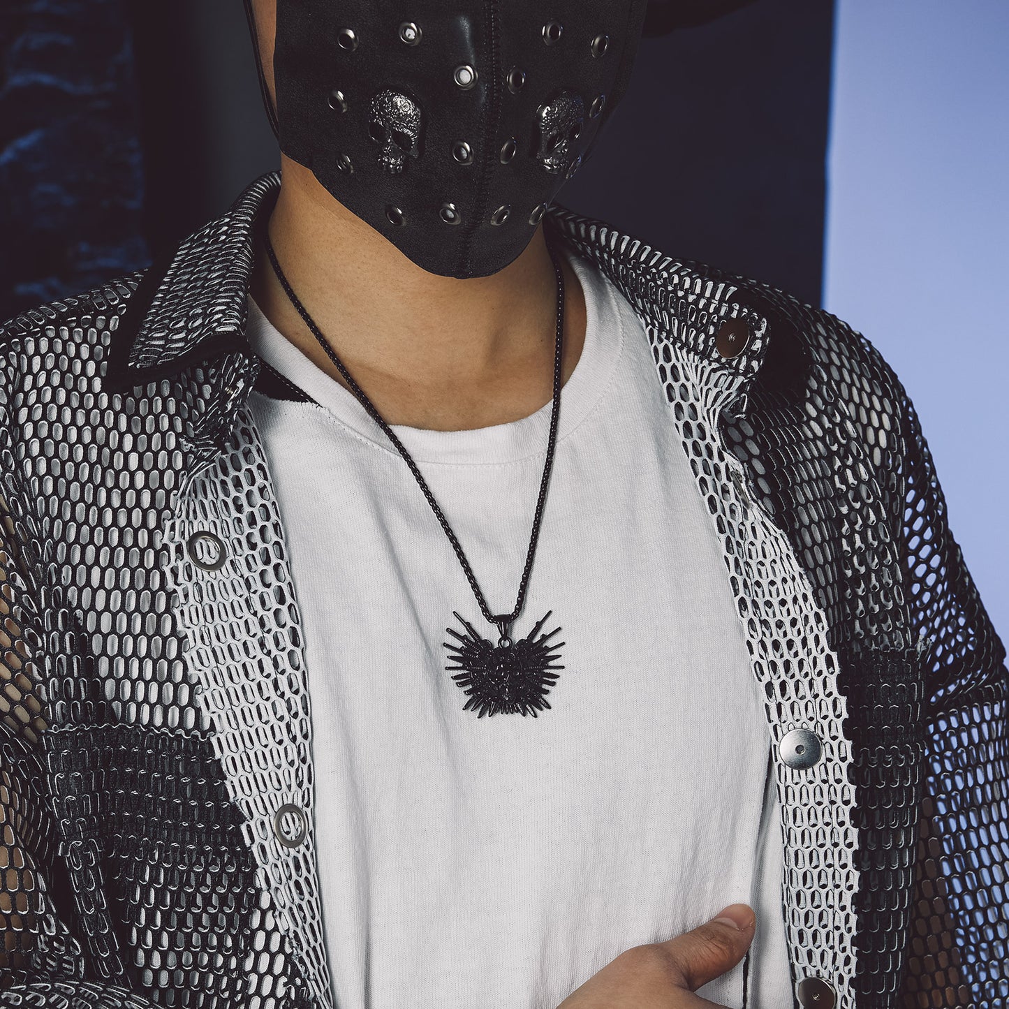 FaithHeart Gothic Full Armed Skull Pendant Necklace FaithHeart