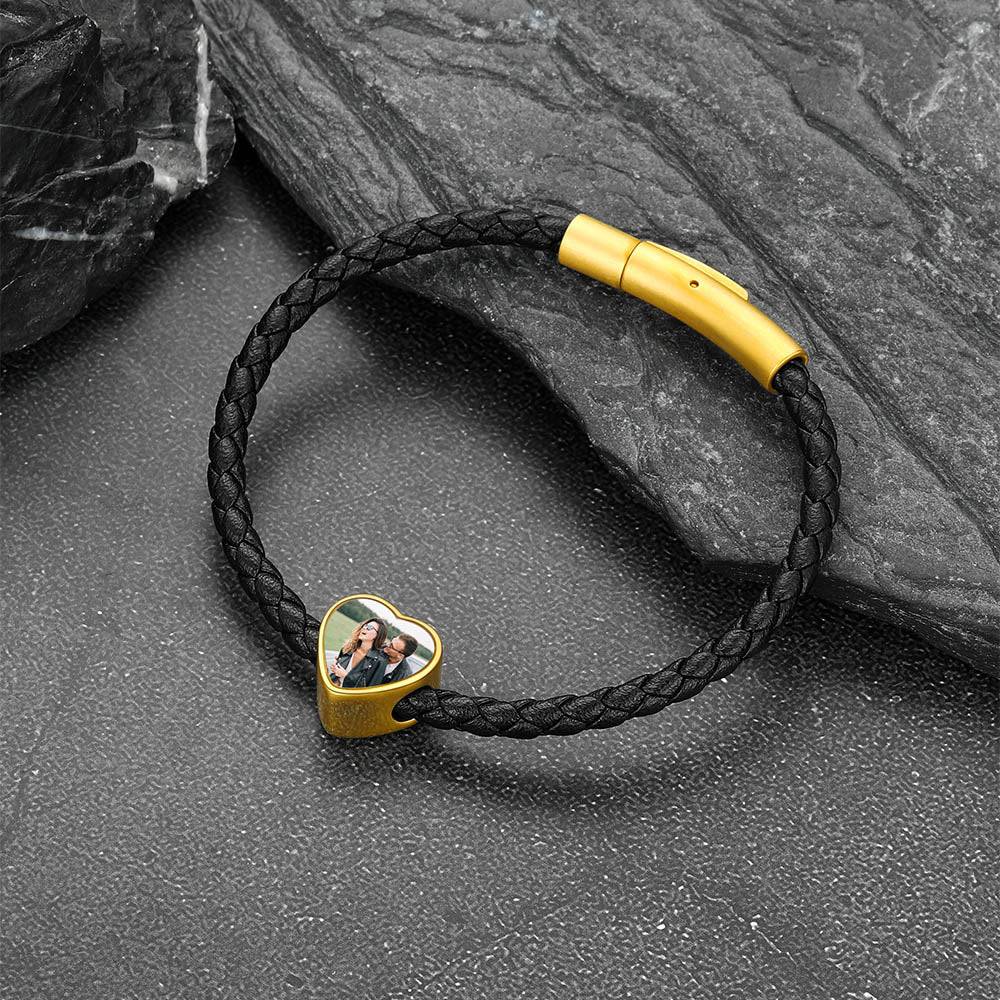 Heart Shaped Black Braid PU Leather Bracelets Customized Picture