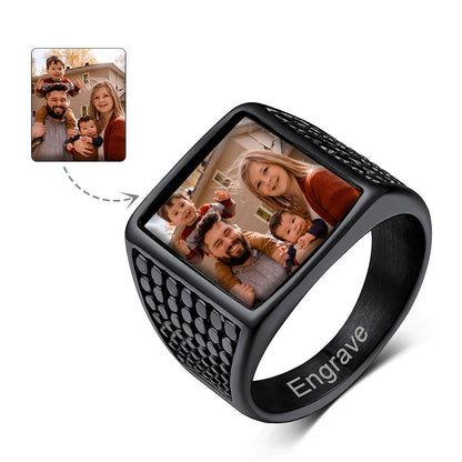 Bague chevalière carrée gravée avec photo personnalisée pour homme