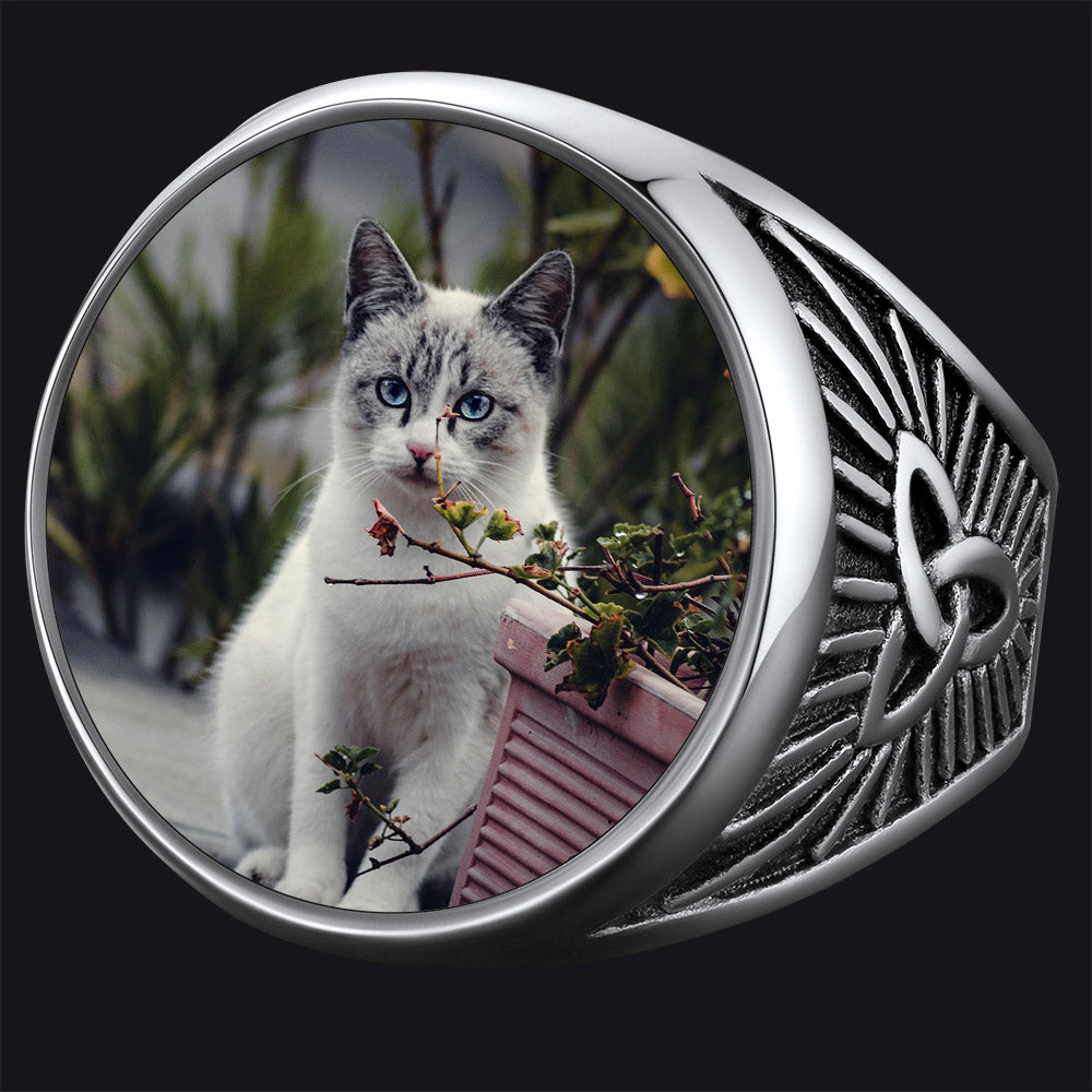 Personalized Custom Celtic Triquetra Signet Ring Photo
