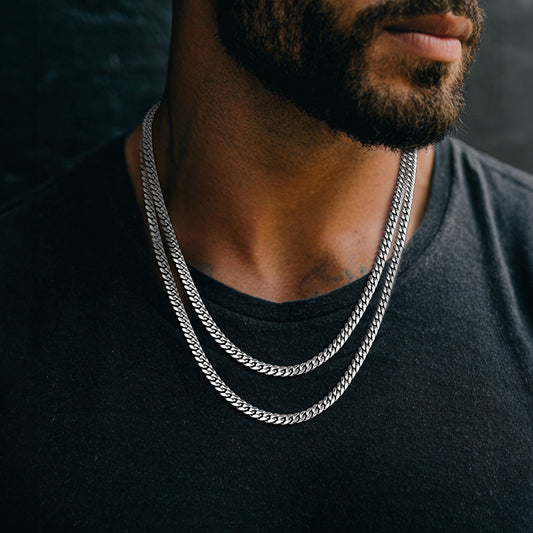 Model Wearing Steel 6MM Cuban Link Chain – Layered Fashionimg