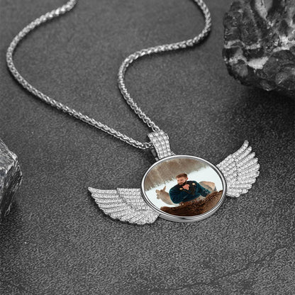 FaithHeat Personalized Picture Necklace 