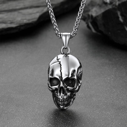 Gothic Skull Necklaces with Fissured Skeleton Head for Men