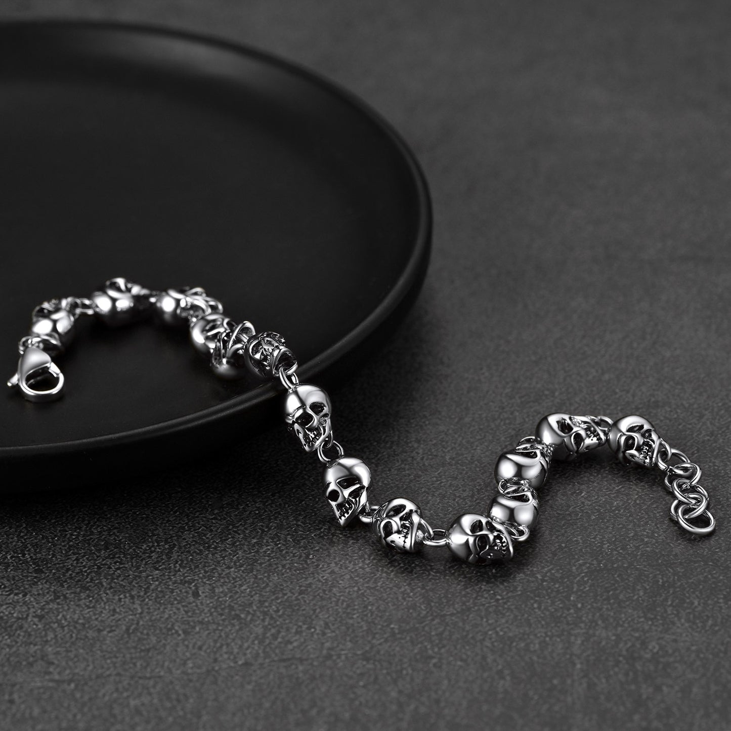 Gothic Linked Chain Skull Bracelet for Men