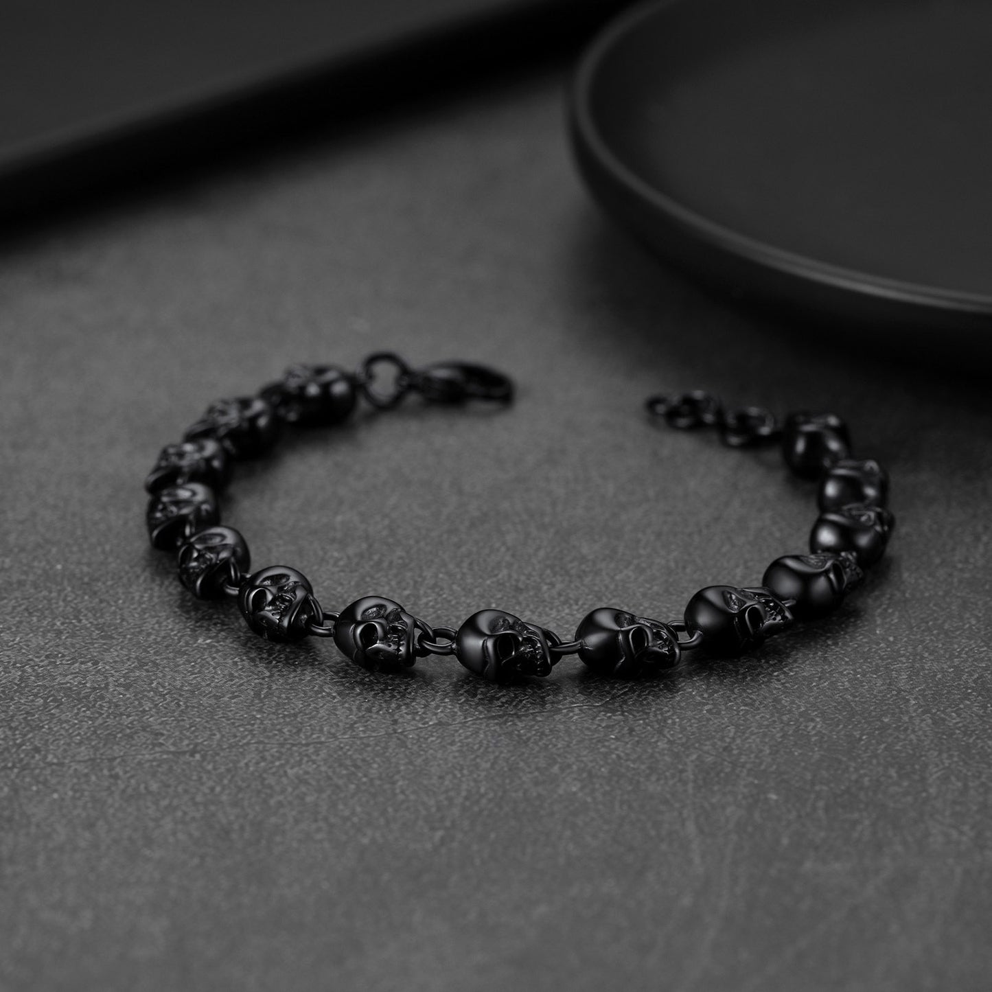 Gothic Linked Chain Skull Bracelet for Men