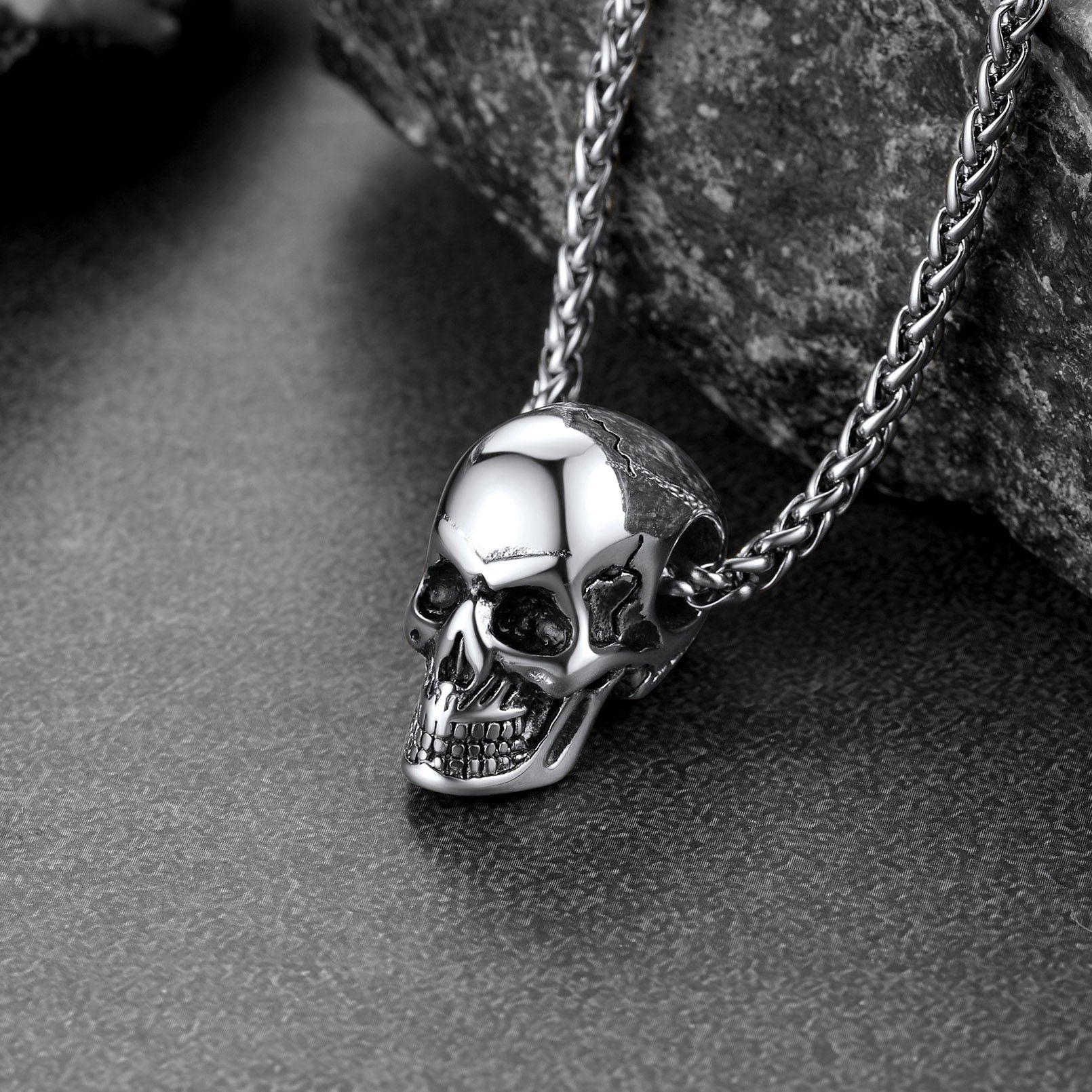 FaithHeart Skull Cremation Urn Necklace for Ashes for Men Women