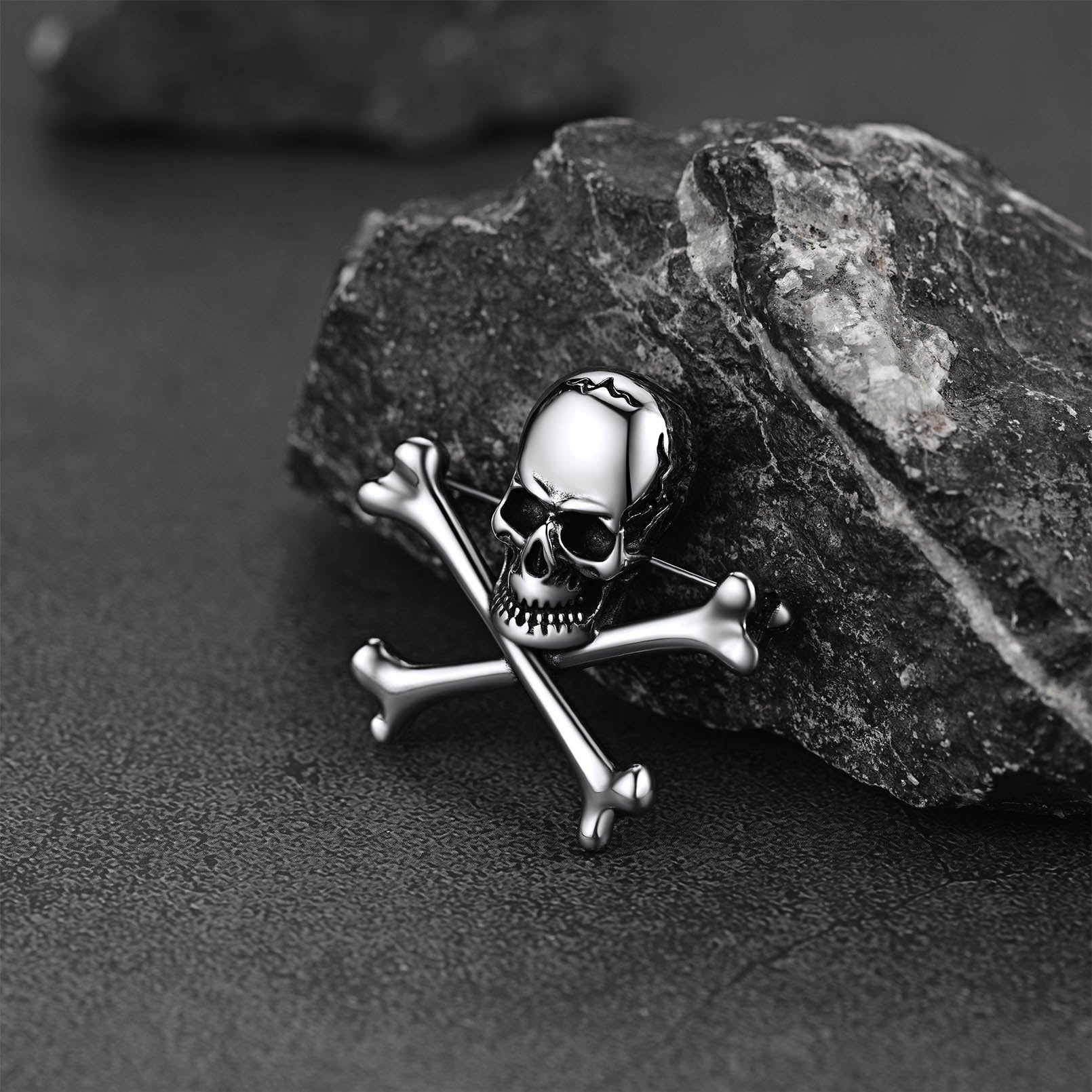 Punk Skull Lapel Brooches With Crossbones For Men