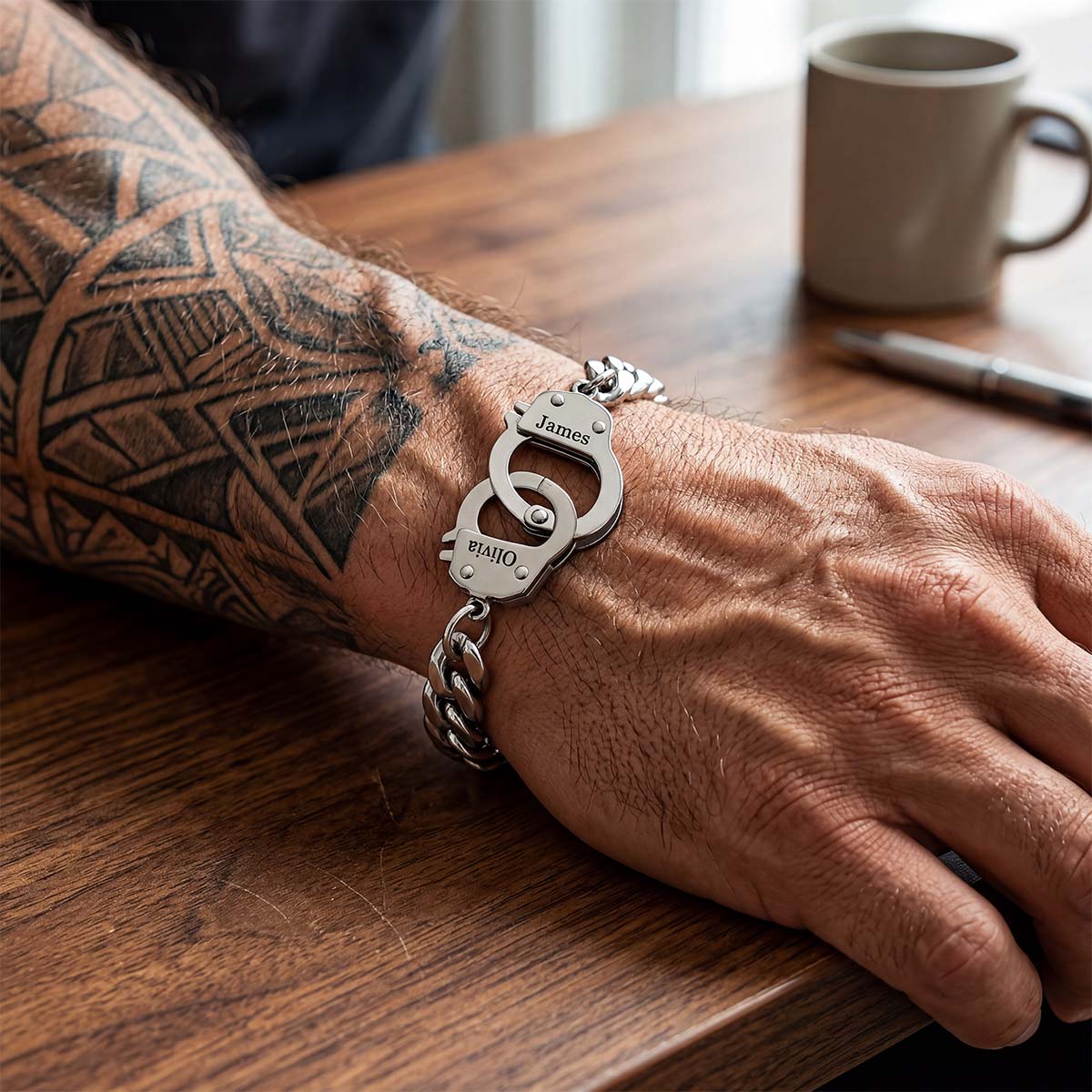 Stainless Steel Handcuffs Cuban Link Chain Bracelet for Men