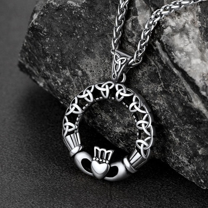 FaithHeart Claddage Circle Celtic Knot Pendant Necklace for Men/Women FaithHeart