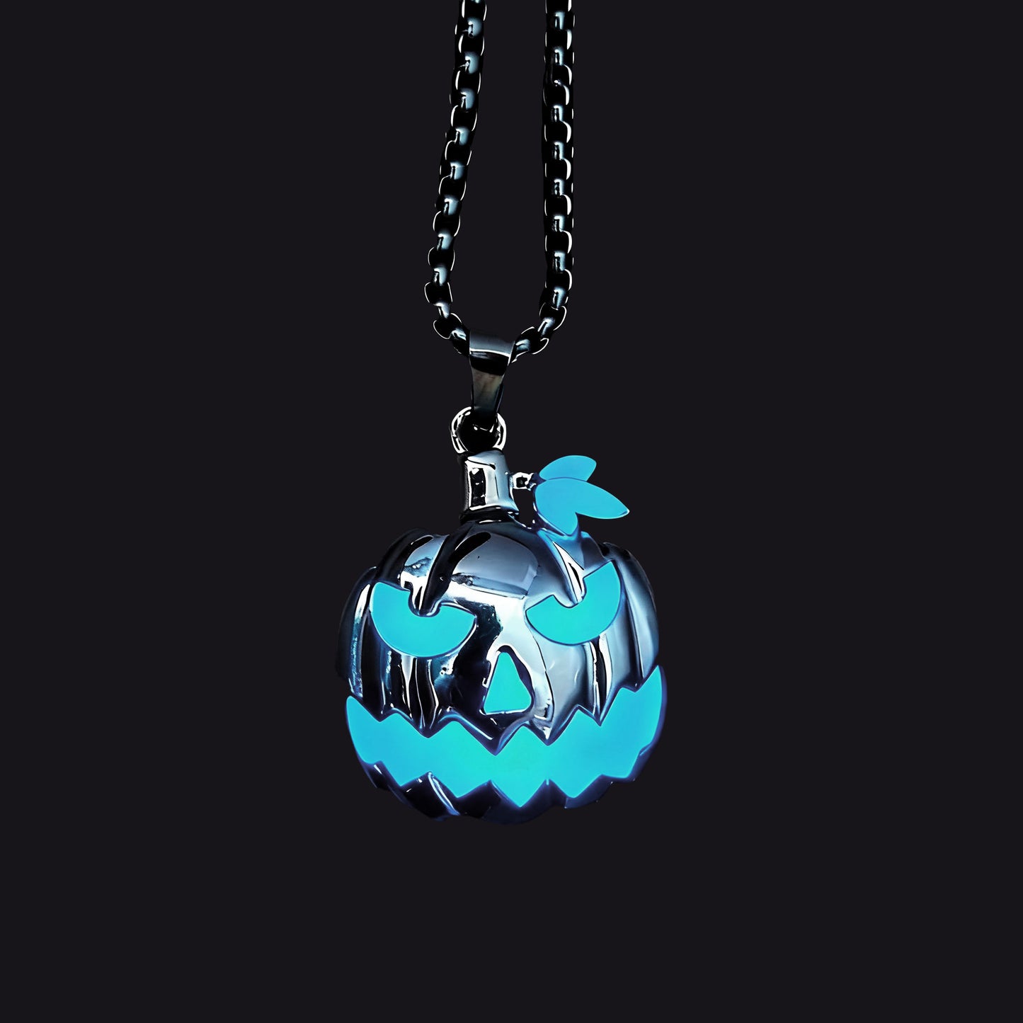 Glowing skull pumpkin pendant for Halloween accessory