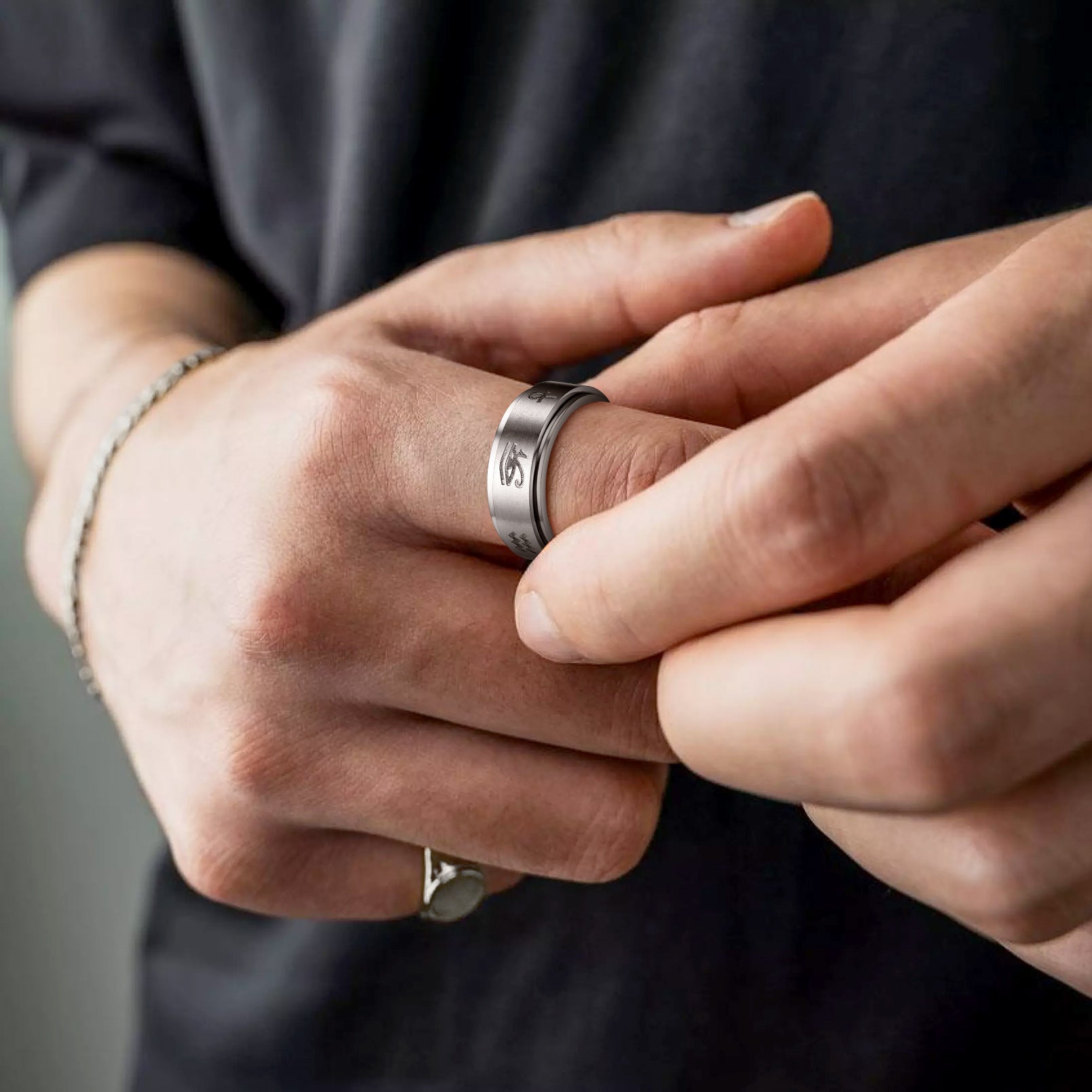 Egyptian Eye Of Horus Spinning Fidget Anxiety Ring