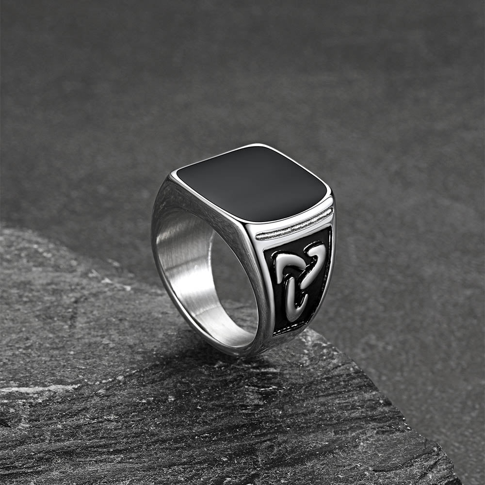 Norse Viking black onyx square ring with Celtic details