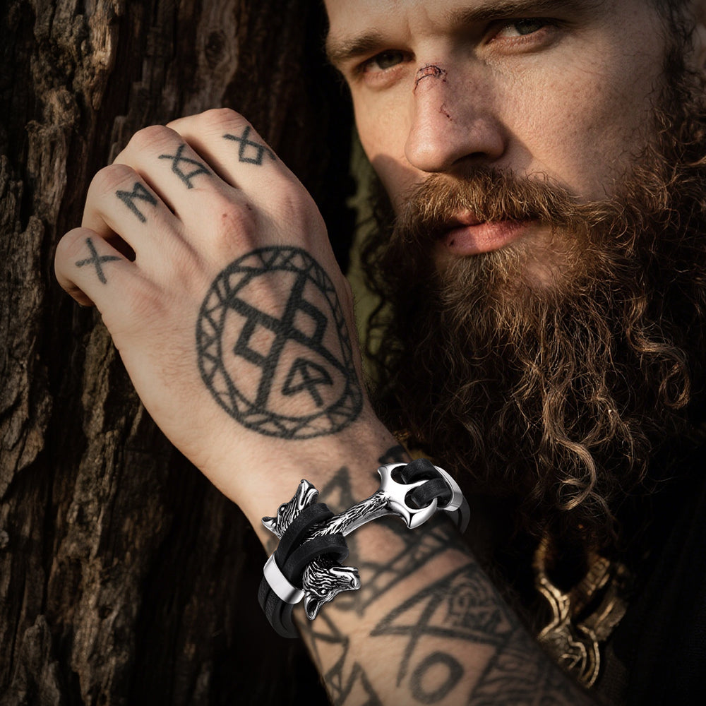 Viking Double Wolf Head Leather Bracelet for Men