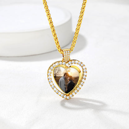 Customized Zircon Heart Necklace Picture Pendant for Men