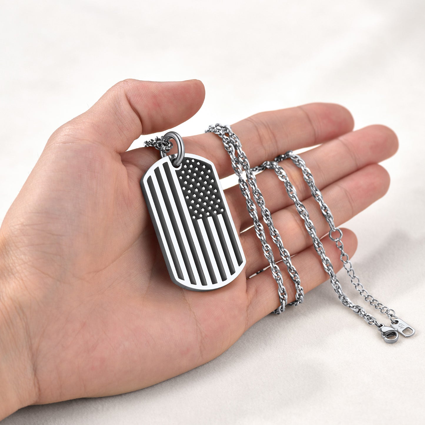 Engraved Patriotic American Flag Dog Tag Necklace For Men