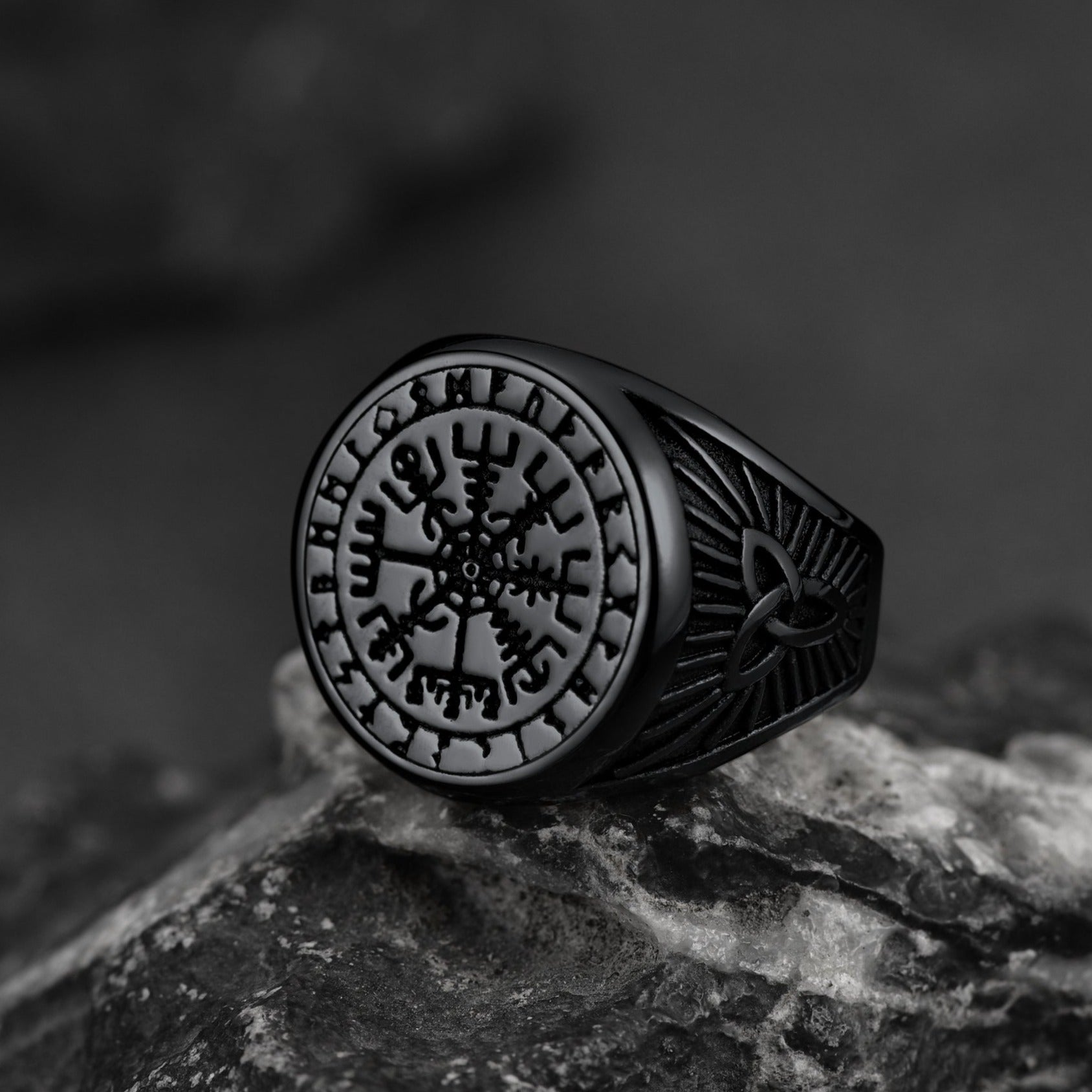 FaithHeart Norse Viking Compass Ring For Men Vegvisir Signet Ring FaithHeart